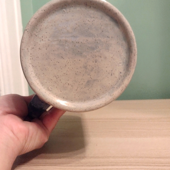 New Handcrafted Glazed Pottery Mug - Picture 6 of 15